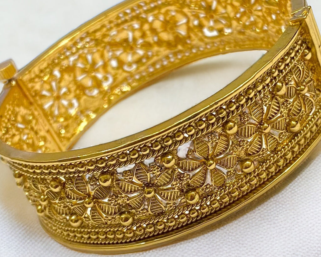Radiant Gold Plated Bangles: Perfect Blend of Everyday Elegance