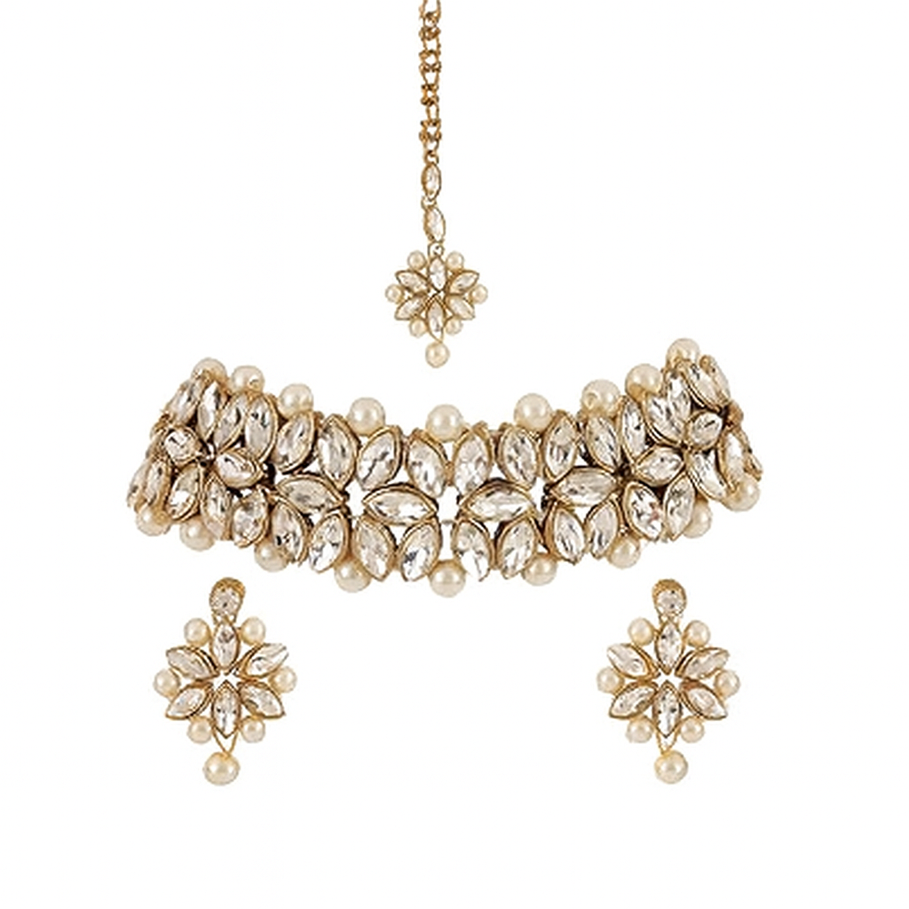Gold Choker Set with Maang Tikka